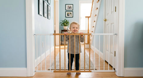Barrière Sécurité Bébé : Fixation Murale ou Pression — Quel Choix — Securidou