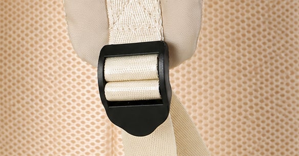Dos en filet et bretelle réglable du sac à dos à langer Securidou